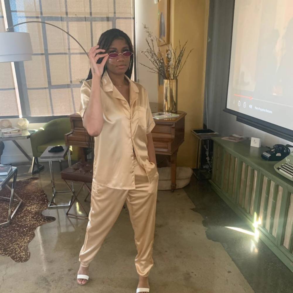 Meet your Posher, Taytay